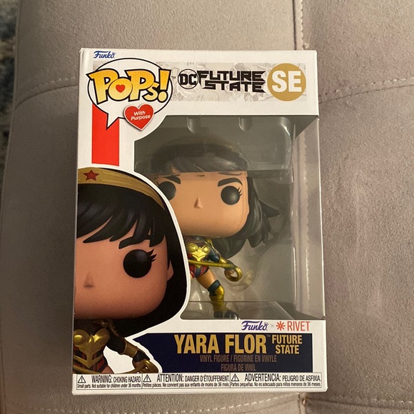 Funko Pop DC Future State Yara Flor - Picture 1 of 5